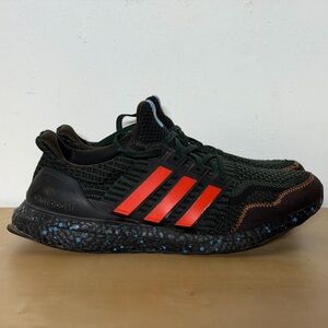 Adidas Ultraboost 5.0 DNA Black Green Orange Sneakers GV8733 Men’s Size 10.5